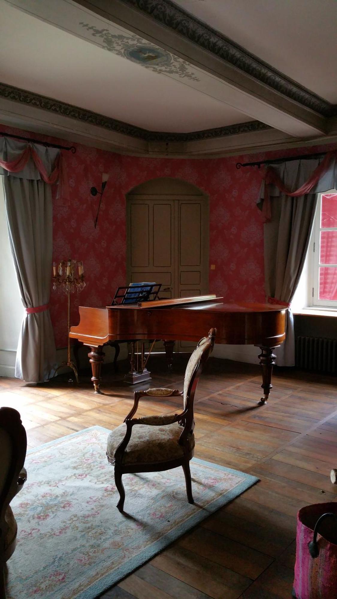 Chateau De Bellefond Lagrauliere Ngoại thất bức ảnh